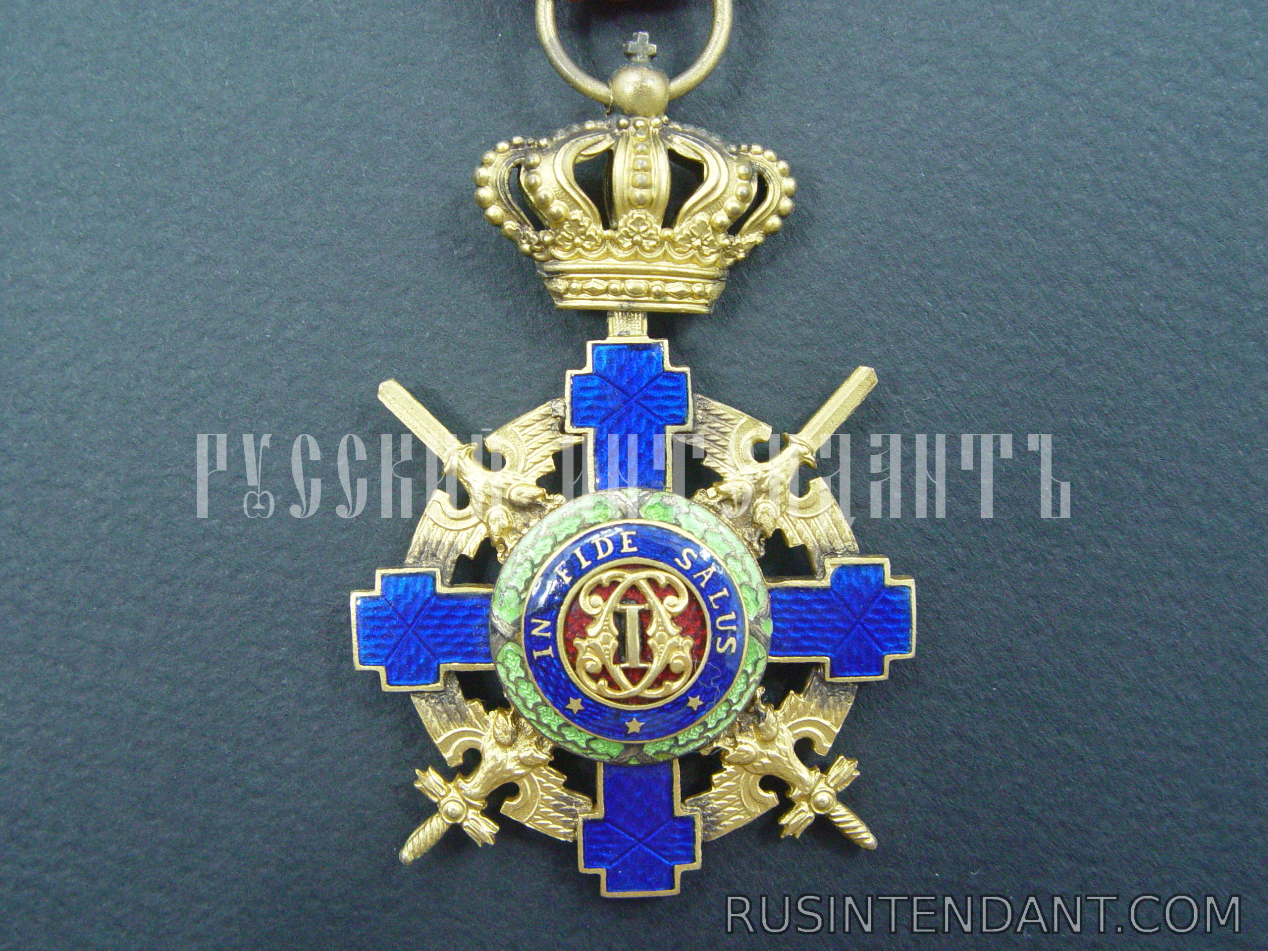 Фото 1: Орден Звезда Румынии четвертой степени с мечами на орденской ленте 